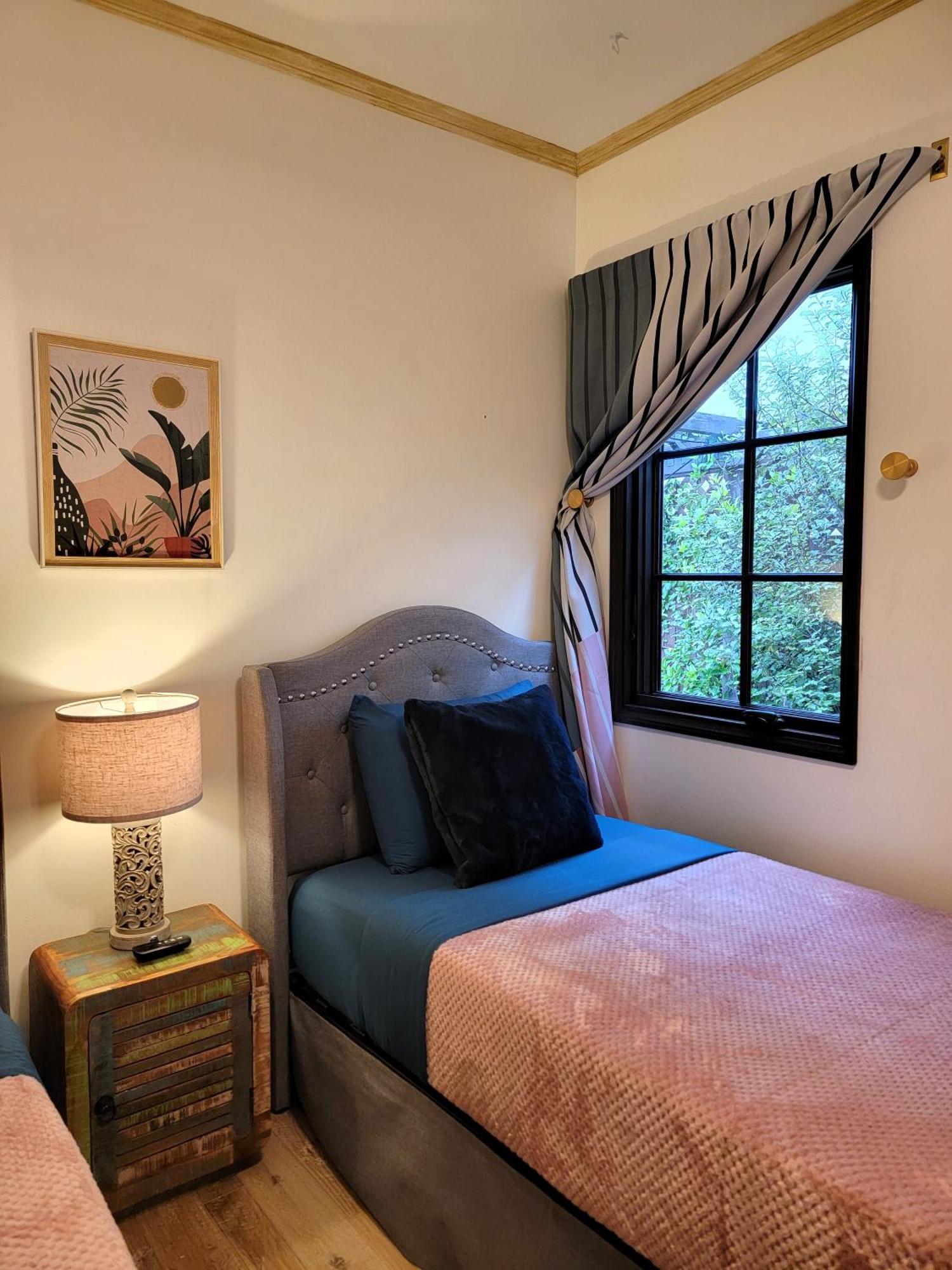 Encanto! Enchanted 3 Bedroom Private Home Near Lacma لوس أنجلوس المظهر الخارجي الصورة