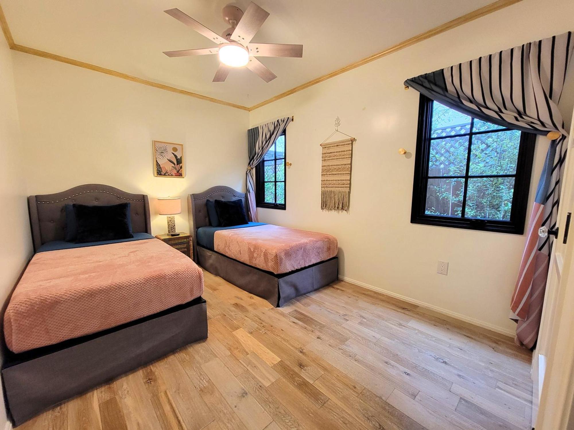 Encanto! Enchanted 3 Bedroom Private Home Near Lacma لوس أنجلوس المظهر الخارجي الصورة