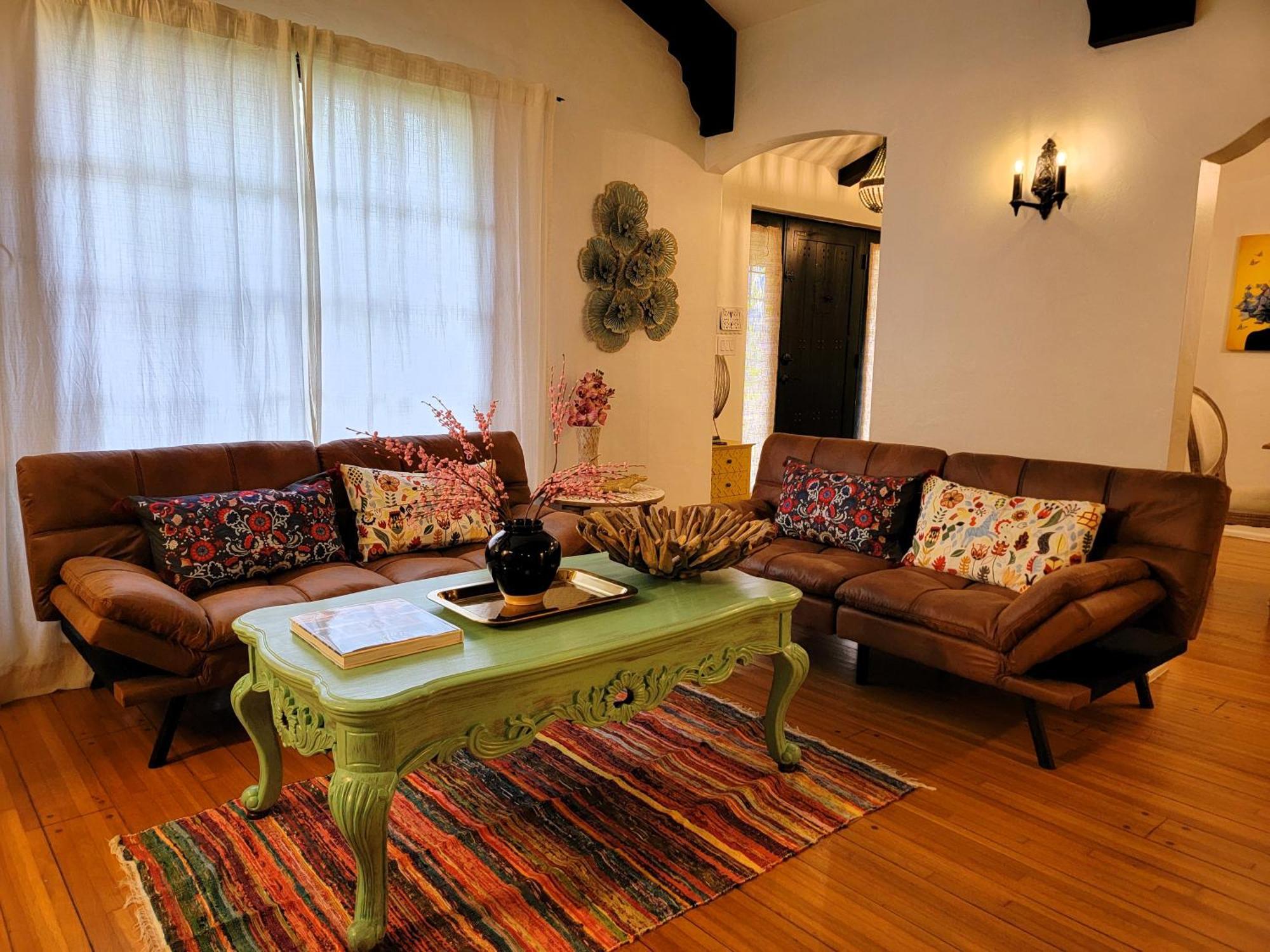 Encanto! Enchanted 3 Bedroom Private Home Near Lacma لوس أنجلوس المظهر الخارجي الصورة